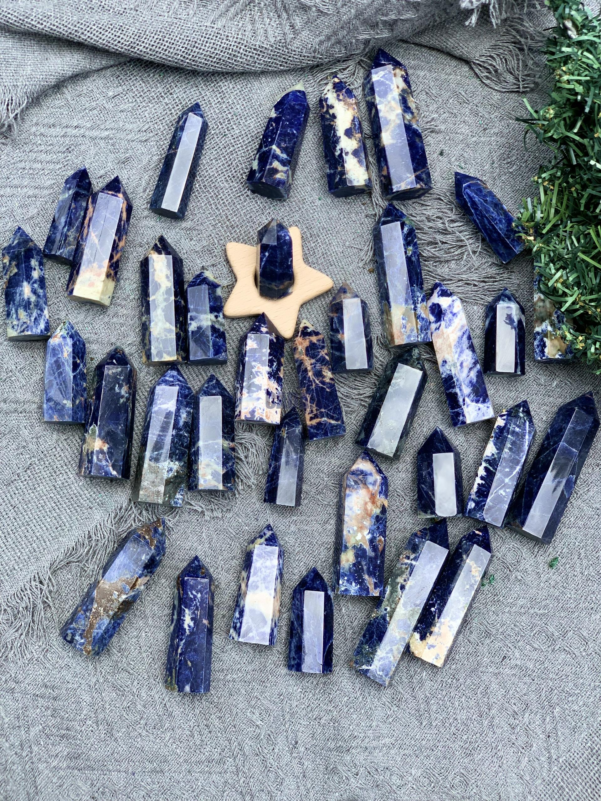 Trụ đá Sodalite | Sodalite point | Đá trang trí, sưu tầm, healing | CADA DECOR