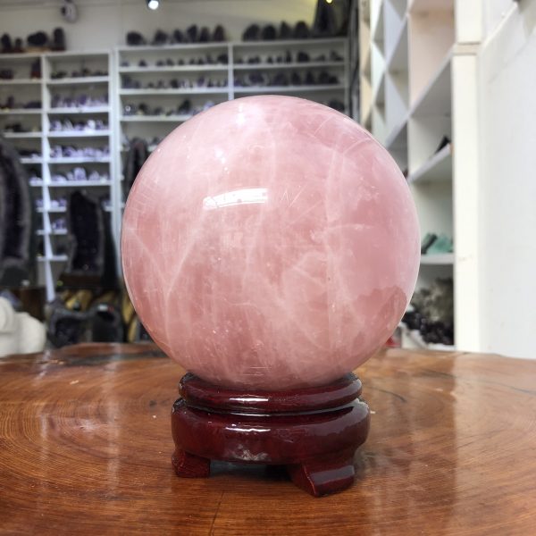 Bi cầu Thạch Anh Hồng – Rose Quartz Sphere (BH144), ĐK: 11,46 CM, KL: 2,025 KG
