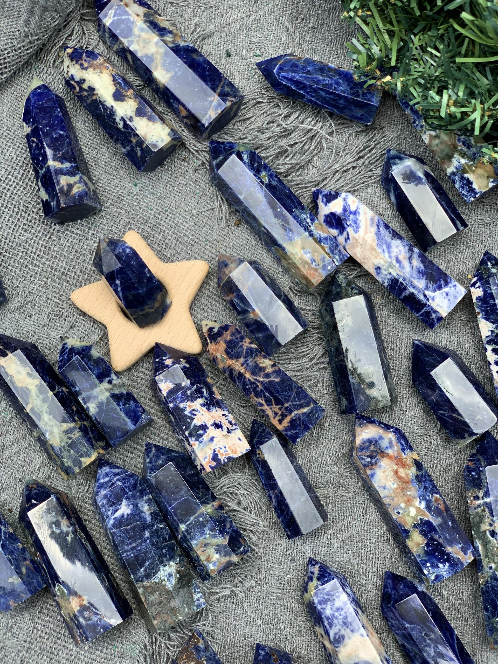 Trụ đá Sodalite | Sodalite point | Đá trang trí, sưu tầm, healing | CADA DECOR