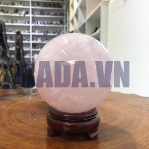 Bi cầu Thạch Anh Hồng – Rose Quartz Sphere (BH150), ĐK: 11,15 CM, KL: 1,855 KG