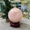 Bi cầu Thạch Anh Hồng – Rose Quartz Sphere (BH190), ĐK: 10,51CM, KL: 1,57KG