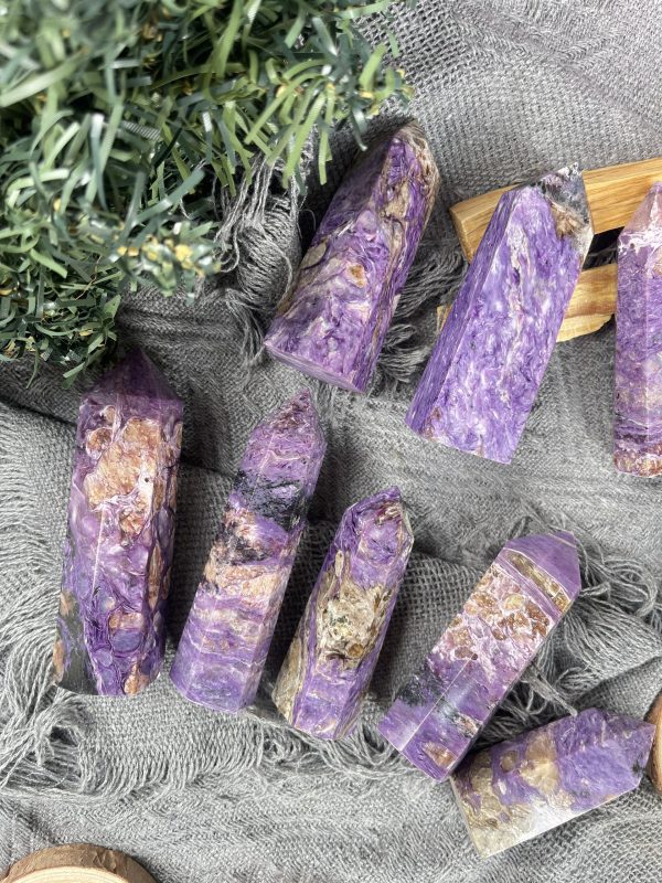 Trụ đá mắt rồng - Charoite | Đá trang trí, sưu tầm, healing | CADA DECOR