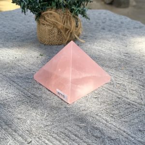 KIM TỰ THÁP ĐÁ THẠCH ANH HỒNG (KTT13) KT: 5,2*6,4 CM - KL: 0,235 KG 