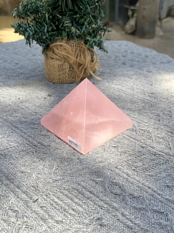 KIM TỰ THÁP ĐÁ THẠCH ANH HỒNG (KTT13) KT: 5,2*6,4 CM - KL: 0,235 KG 