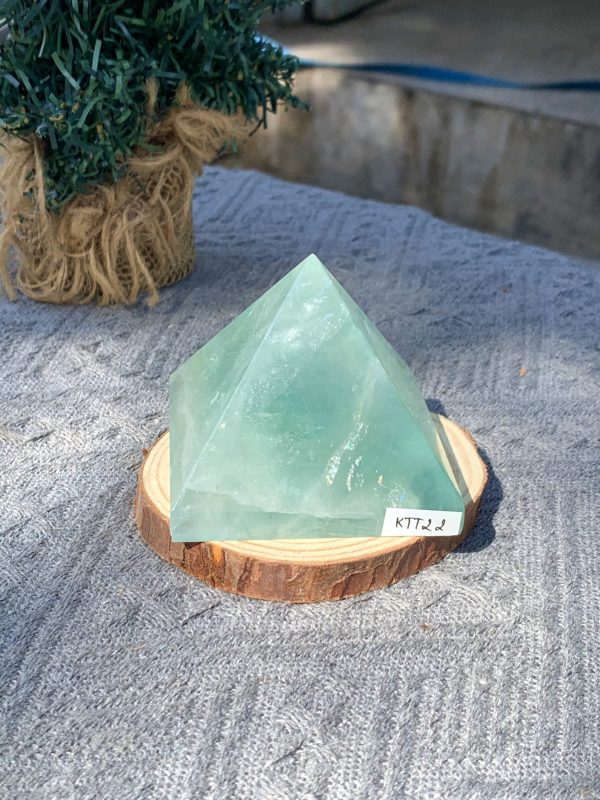 KIM TỰ THÁP ĐÁ FLUORITE (KTT22) KT: 5,5*6,4 CM - KL: 0,295 KG 