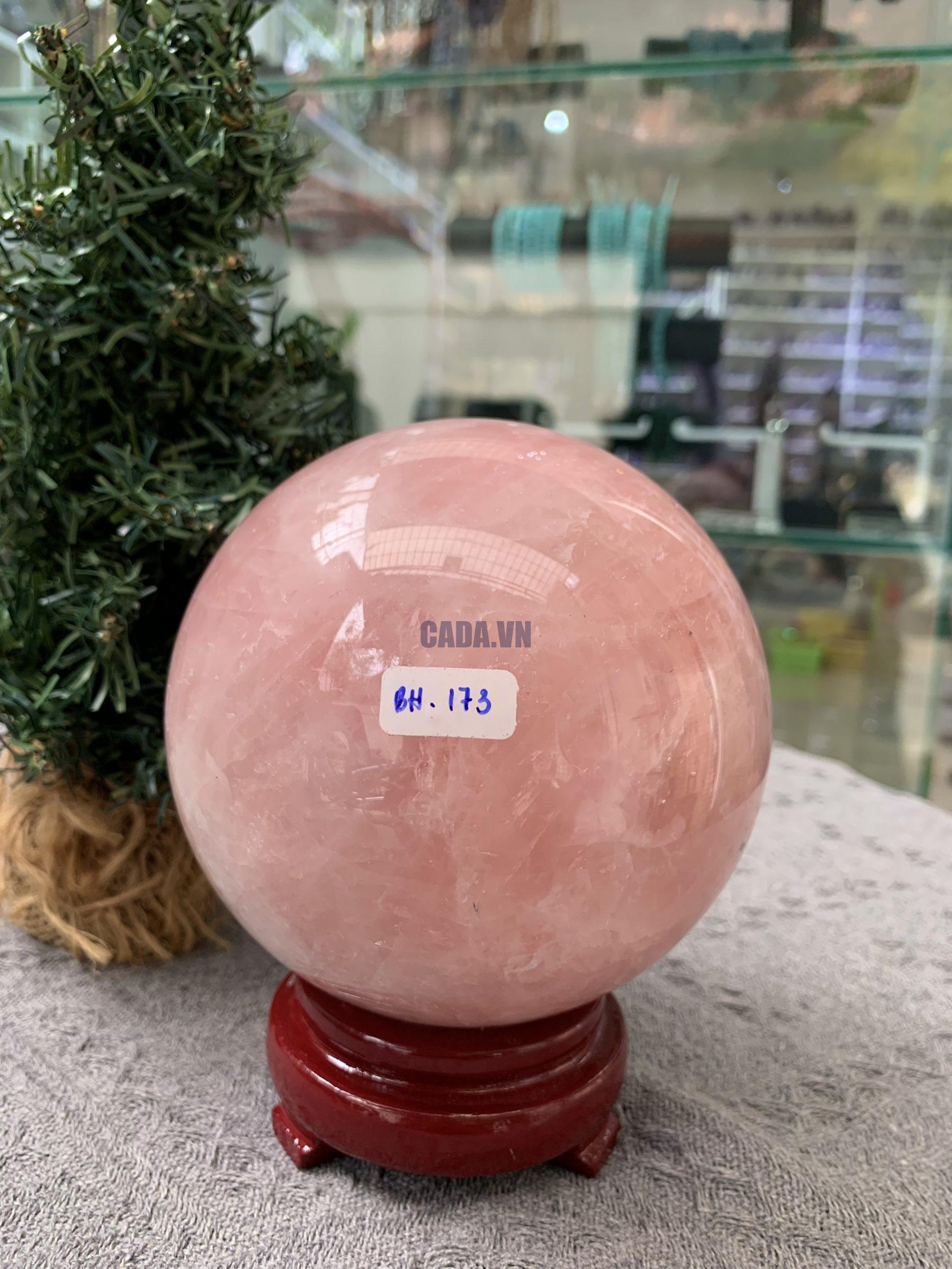 Bi cầu Thạch Anh Hồng – Rose Quartz Sphere (BH173), ĐK: 11,78CM, KL: 2,235KG