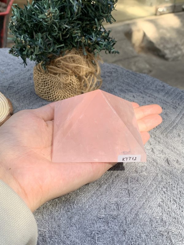 KIM TỰ THÁP ĐÁ THẠCH ANH HỒNG (KTT12) KT: 4,5*7,1 CM - KL: 0,255 KG 