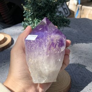 Chóp thạch anh tím (TTU08) - KT: 13,4*4,5 CM - KL: 0,255 KG | Đá trang trí, sưu tầm, healing | CADA DECOR
