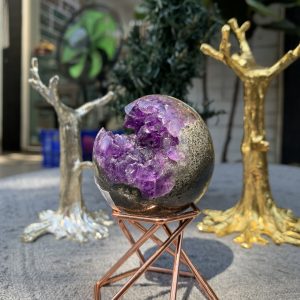 Bi Cầu Miệng Cười Thạch Anh Tím – Amethyst (BTH03) - KL: 0,18 KG - ĐK: 5,3CM