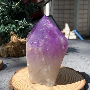 Chóp thạch anh tím (TTU09) - KT: 17,2*5,9 CM - KL: 0,565 KG