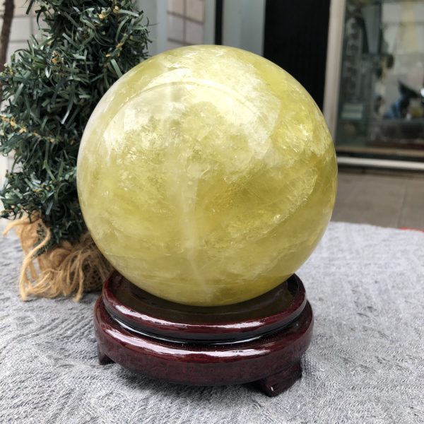 Bi Cầu Thạch Anh Vàng – Citrine Sphere (BV106) - KL: 2,535 KG - ĐK: 12,32 CM