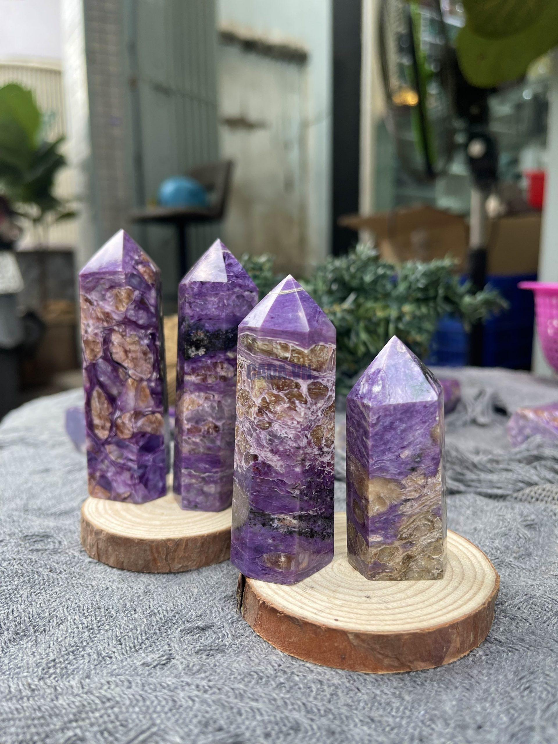 Trụ đá mắt rồng - Charoite | Đá trang trí, sưu tầm, healing | CADA DECOR