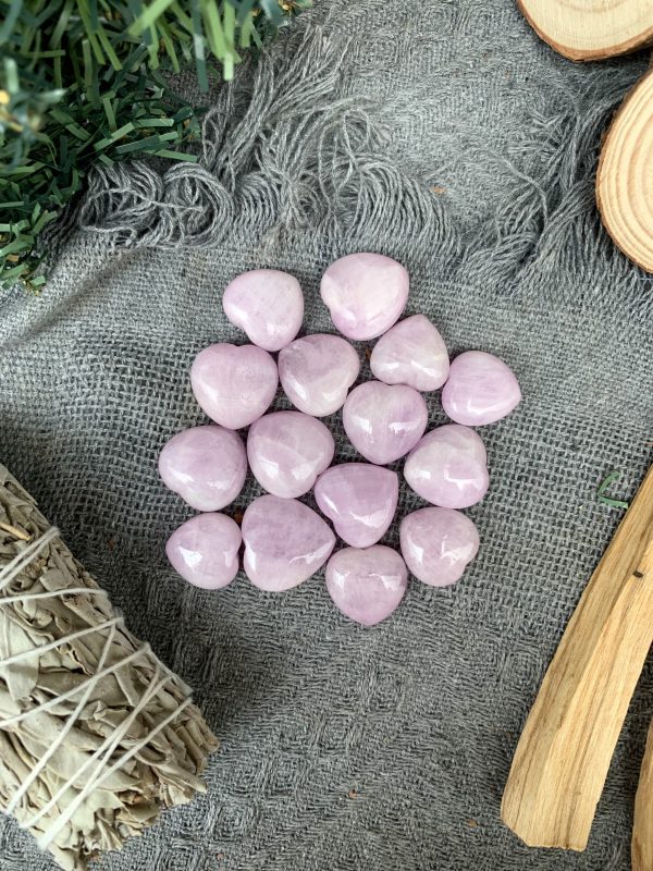 Trái tim Kunzite | Đá trang trí, sưu tầm, healing | CADA DECOR