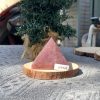 KIM TỰ THÁP ĐÁ THẠCH ANH DÂU ĐỎ - Strawberry Quartz (KTT27) KT: 4,3*5 CM - KL: 0,13 KG 