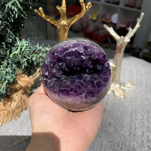 Bi Cầu Miệng Cười Thạch Anh Tím – Amethyst (BTH11) - KL: 0,61 KG - ĐK: 8,0CM