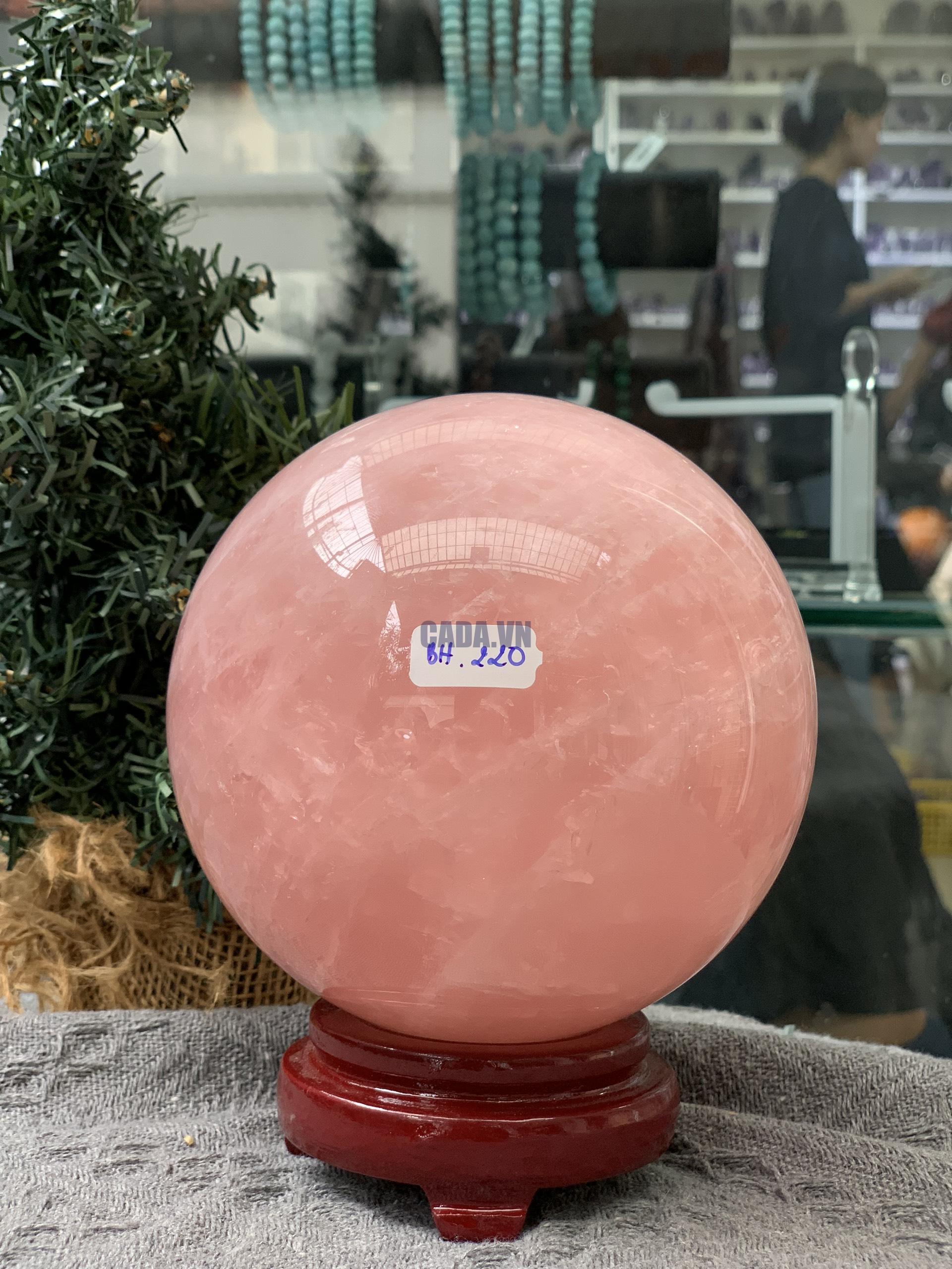 Bi cầu Thạch Anh Hồng – Rose Quartz Sphere (BH220), ĐK: 12,10CM, KL: 2,495KG