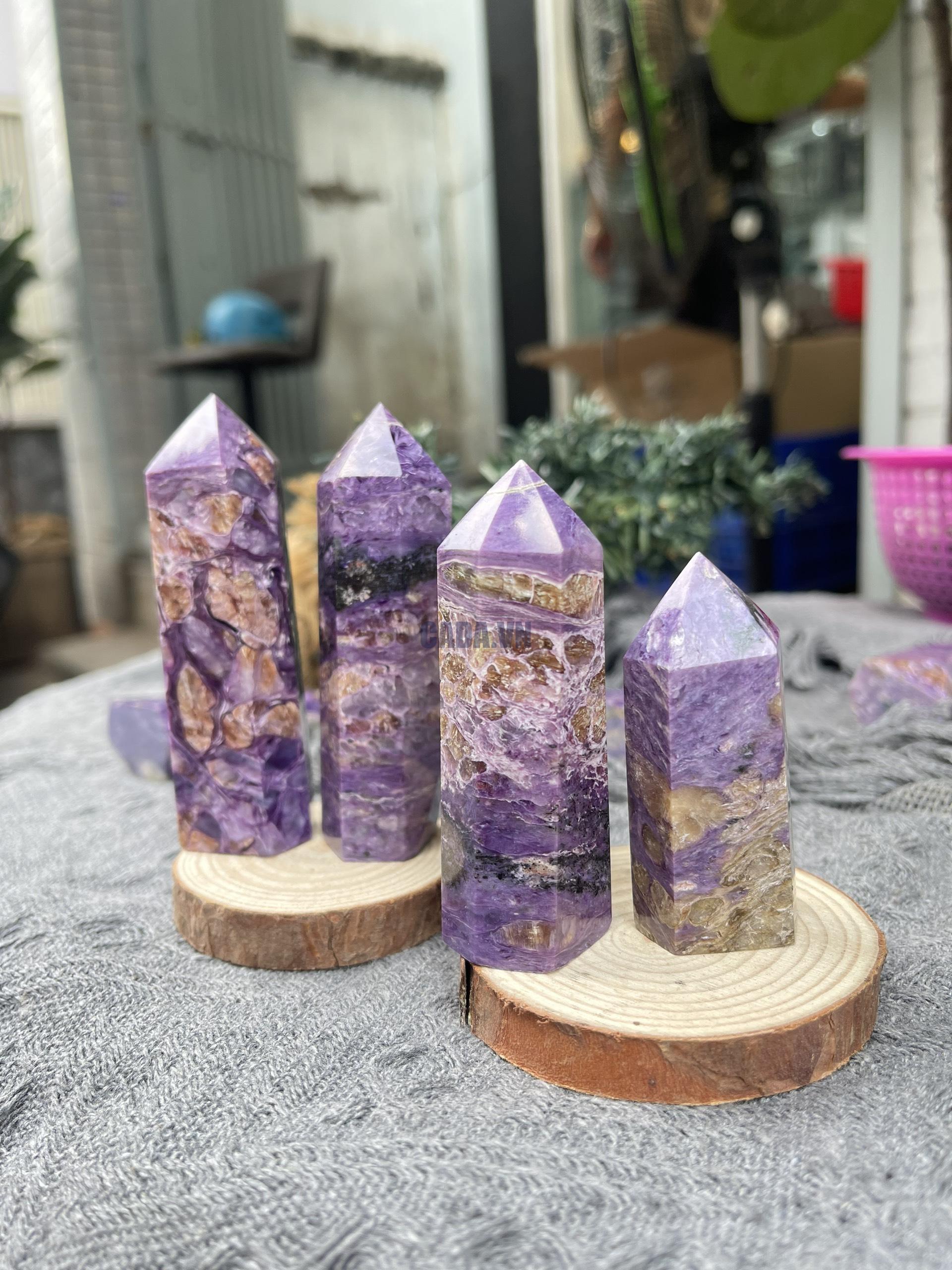 Trụ đá mắt rồng - Charoite | Đá trang trí, sưu tầm, healing | CADA DECOR