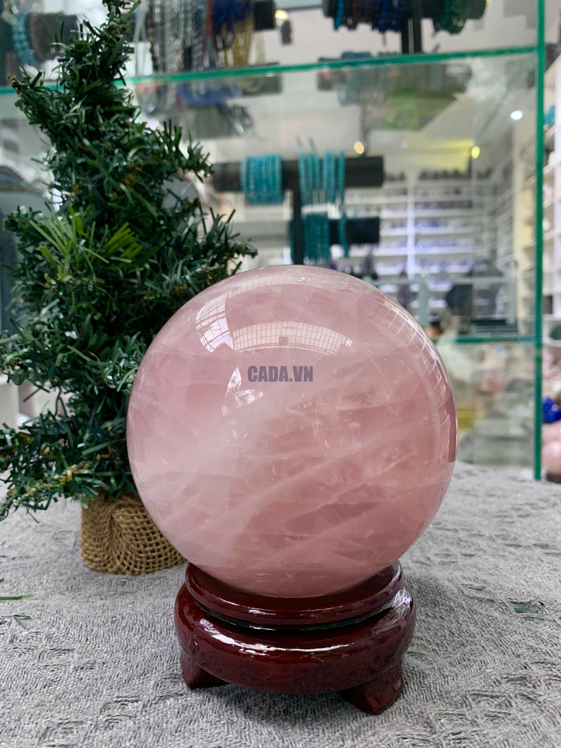 Bi cầu Thạch Anh Hồng – Rose Quartz Sphere (BH217), ĐK: 10,19CM, KL: 1,505KG