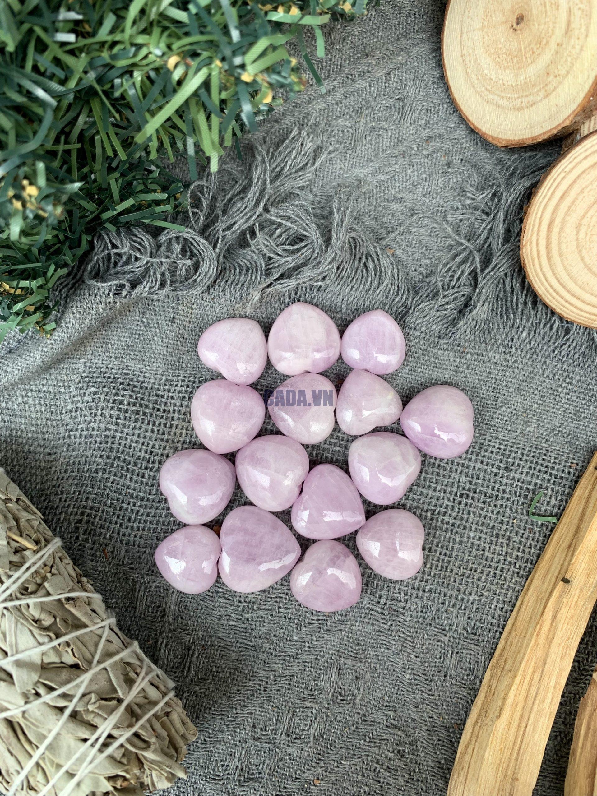 Trái tim Kunzite | Đá trang trí, sưu tầm, healing | CADA DECOR