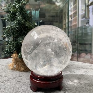 QUẢ CẦU PHONG THỦY THẠCH ANH TRẮNG (BTR63) ĐK: 11,15CM KL: 1,88KG
