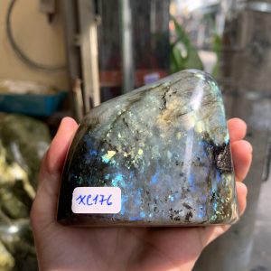 ĐÁ XÀ CỪ - HẮC NGUYỆT QUANG - Labradorite (XC176) - KL: 0,710KG
