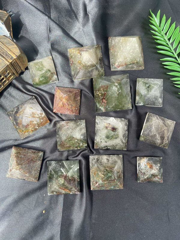 KIM TỰ THÁP ƯU LINH (Garden Quartz)