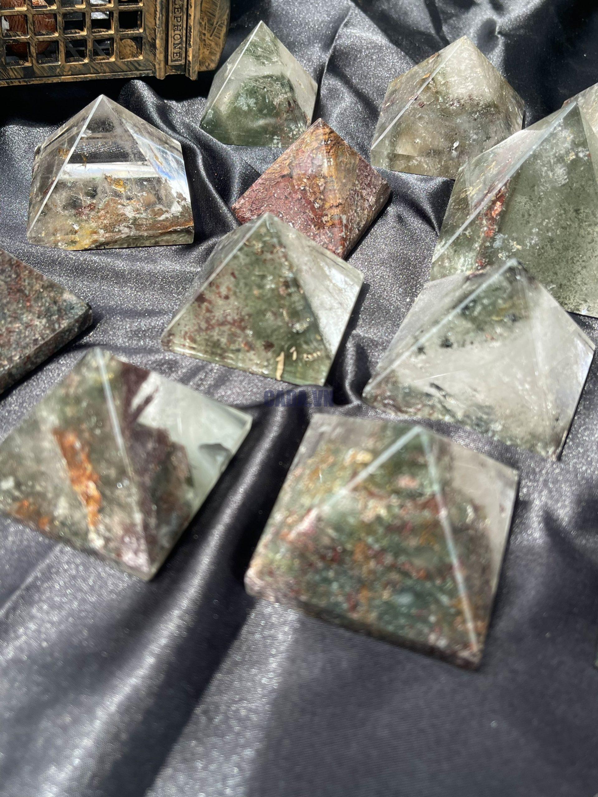 KIM TỰ THÁP ƯU LINH (Garden Quartz)