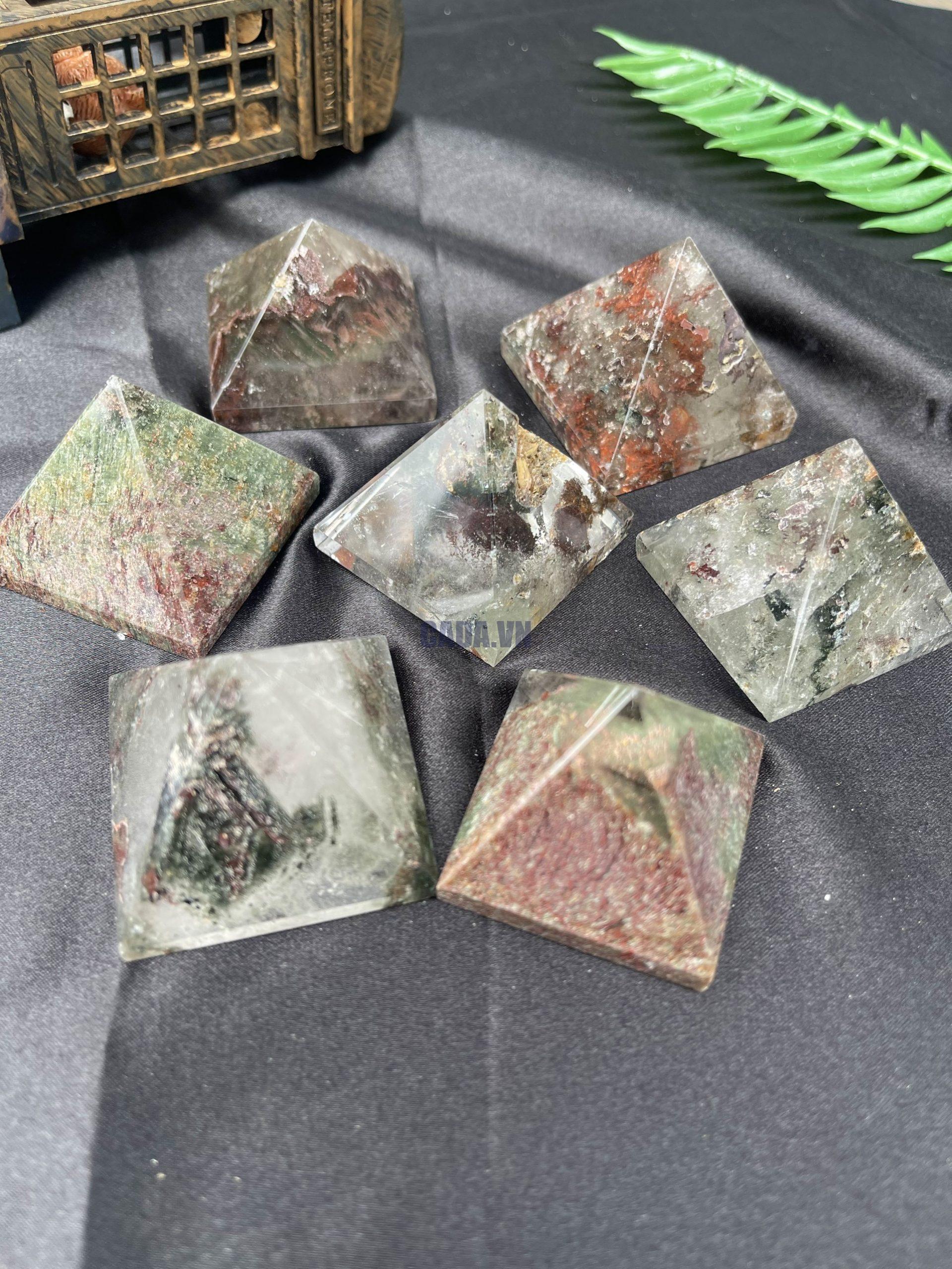KIM TỰ THÁP ƯU LINH (Garden Quartz)