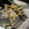 Đế bi kim loại kiểu đa thanh | CADA DECOR