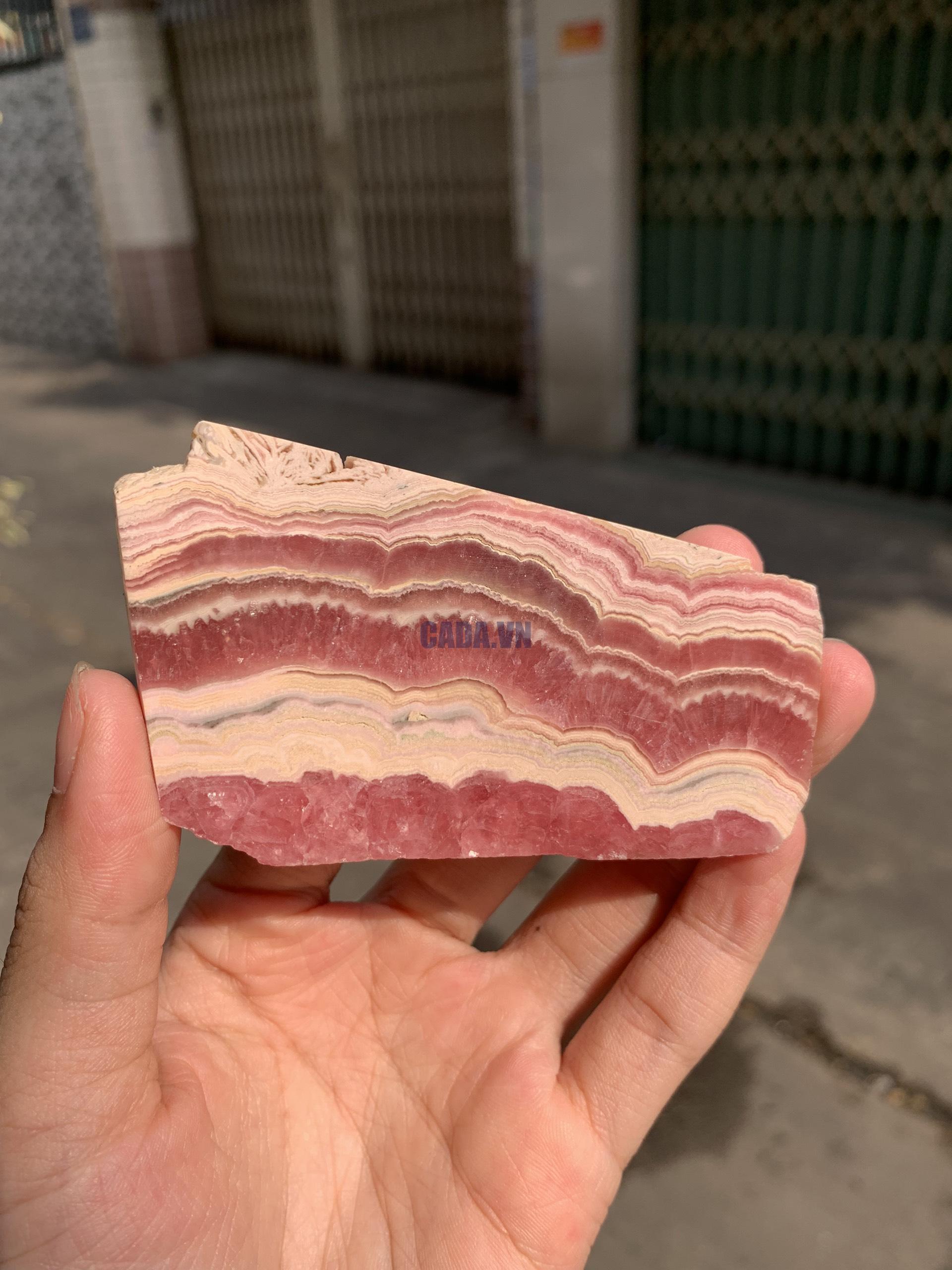Đá Đào Hoa – Rhodochrosite (BH09), KT 4,8*8,2CM | CADA DECOR
