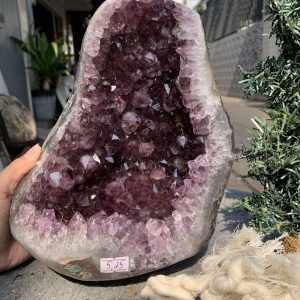 VỈ MẦM THẠCH ANH TÍM (VM12), KT: 22*18CM - KL: 5,25KG | CADA DECOR