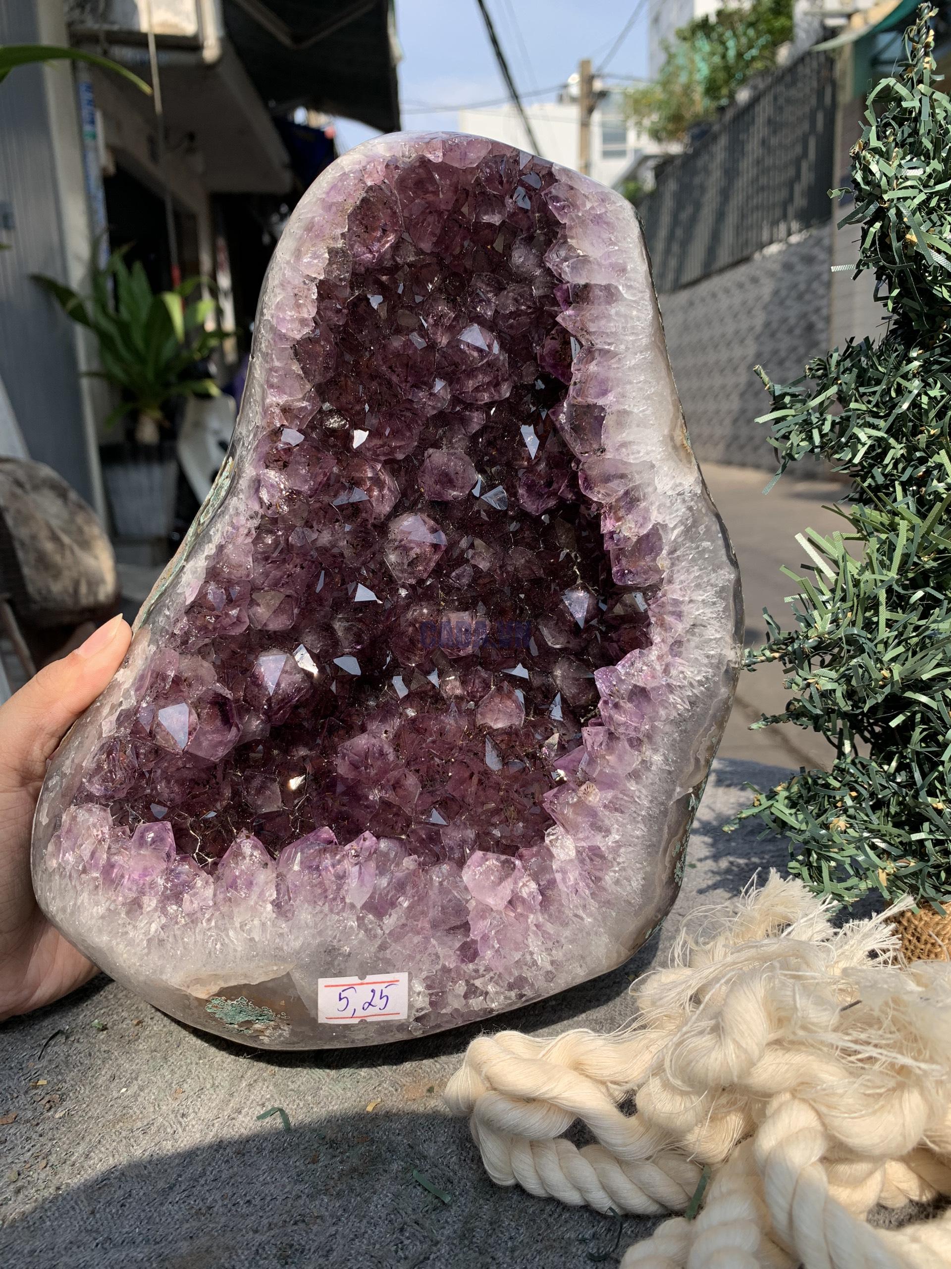 VỈ MẦM THẠCH ANH TÍM (VM12), KT: 22*18CM - KL: 5,25KG | CADA DECOR