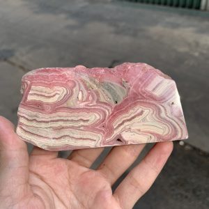  Đá Đào Hoa – Rhodochrosite (ĐH03), KT 5*10CM | CADA DECOR