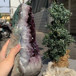 VỈ MẦM THẠCH ANH TÍM (VM12), KT: 22*18CM - KL: 5,25KG | CADA DECOR