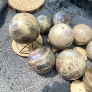 Bi cầu Moonstone - Mặt trăng | Đá trang trí, sưu tầm, healing | CADA DECOR