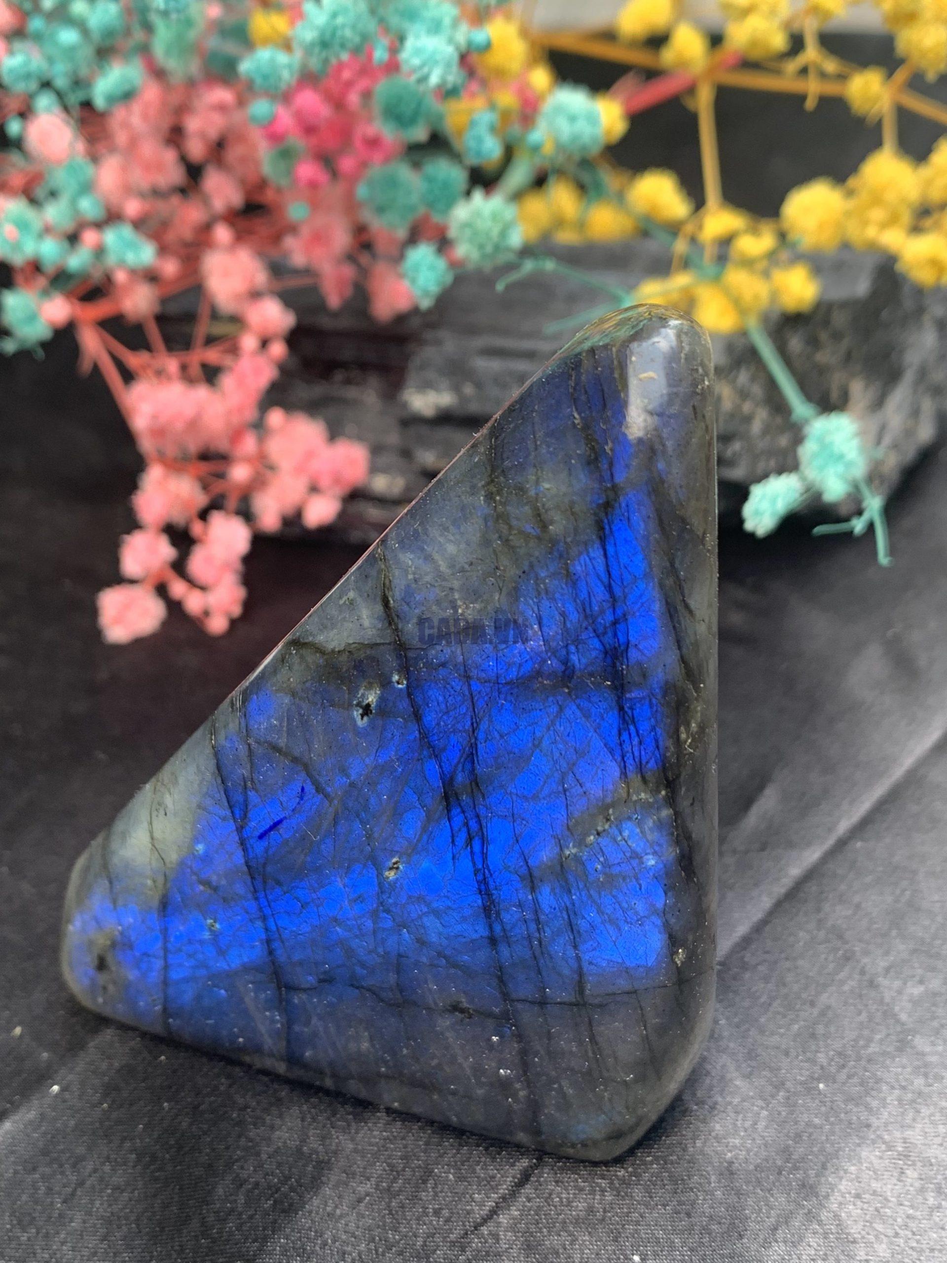 ĐÁ XÀ CỪ – HẮC NGUYỆT QUANG – Labradorite (XC188) – KL: 0,334KG