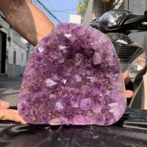 VỈ MẦM THẠCH ANH TÍM (VM19), KT: 21*20CM - KL: 6,1KG | CADA DECOR
