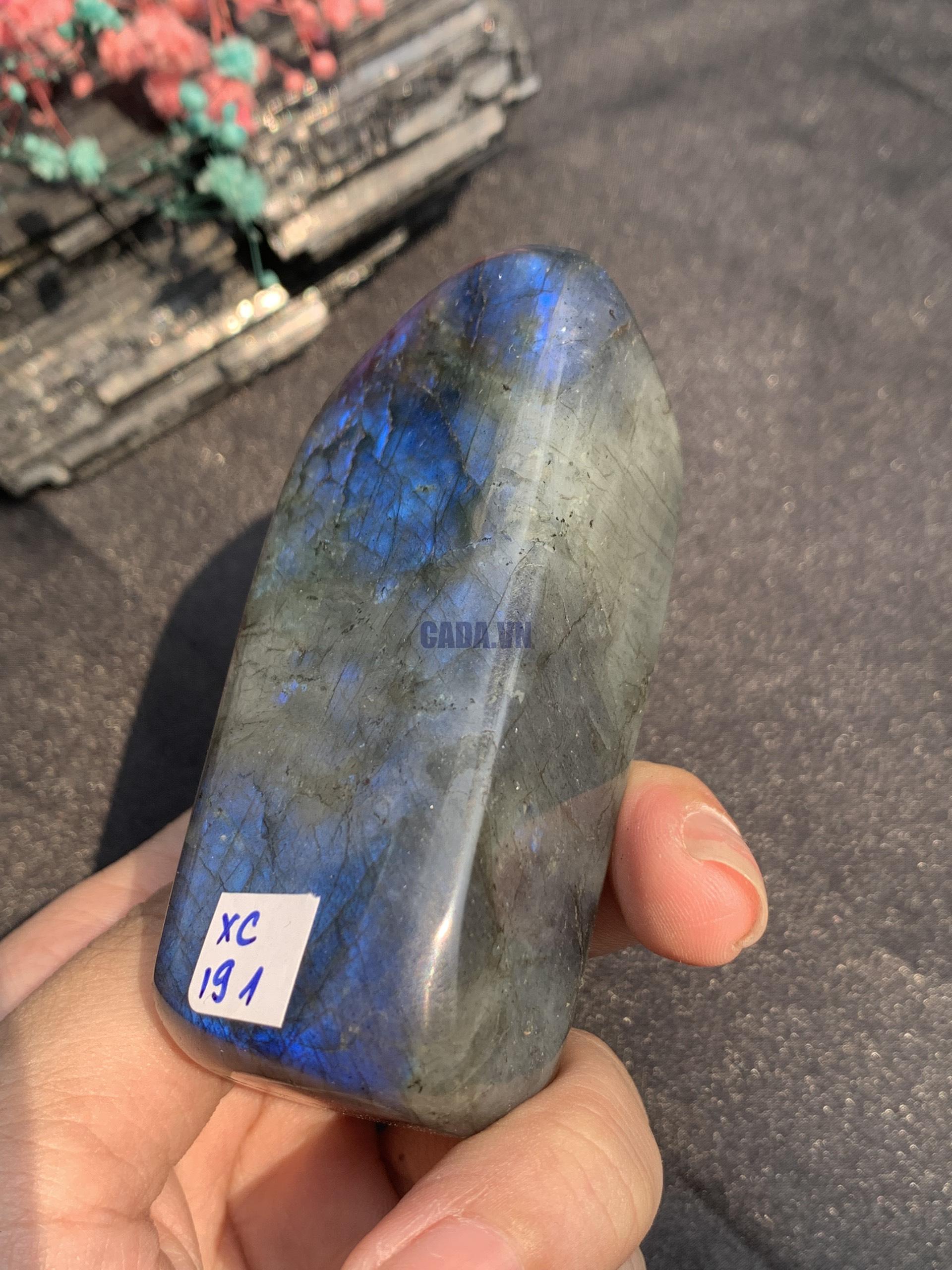 ĐÁ XÀ CỪ – HẮC NGUYỆT QUANG – Labradorite (XC191) – KL: 0,162KG