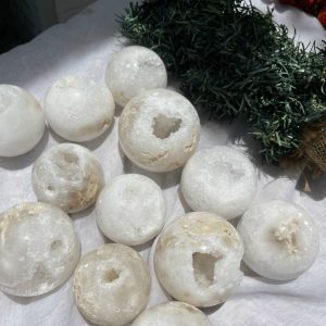 Bi cầu Mã não hốc thạch anh | Đá trang trí, sưu tầm, healing | CADA DECOR