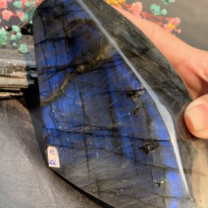 ĐÁ XÀ CỪ – HẮC NGUYỆT QUANG – Labradorite (XC202) – KL: 0,834KG