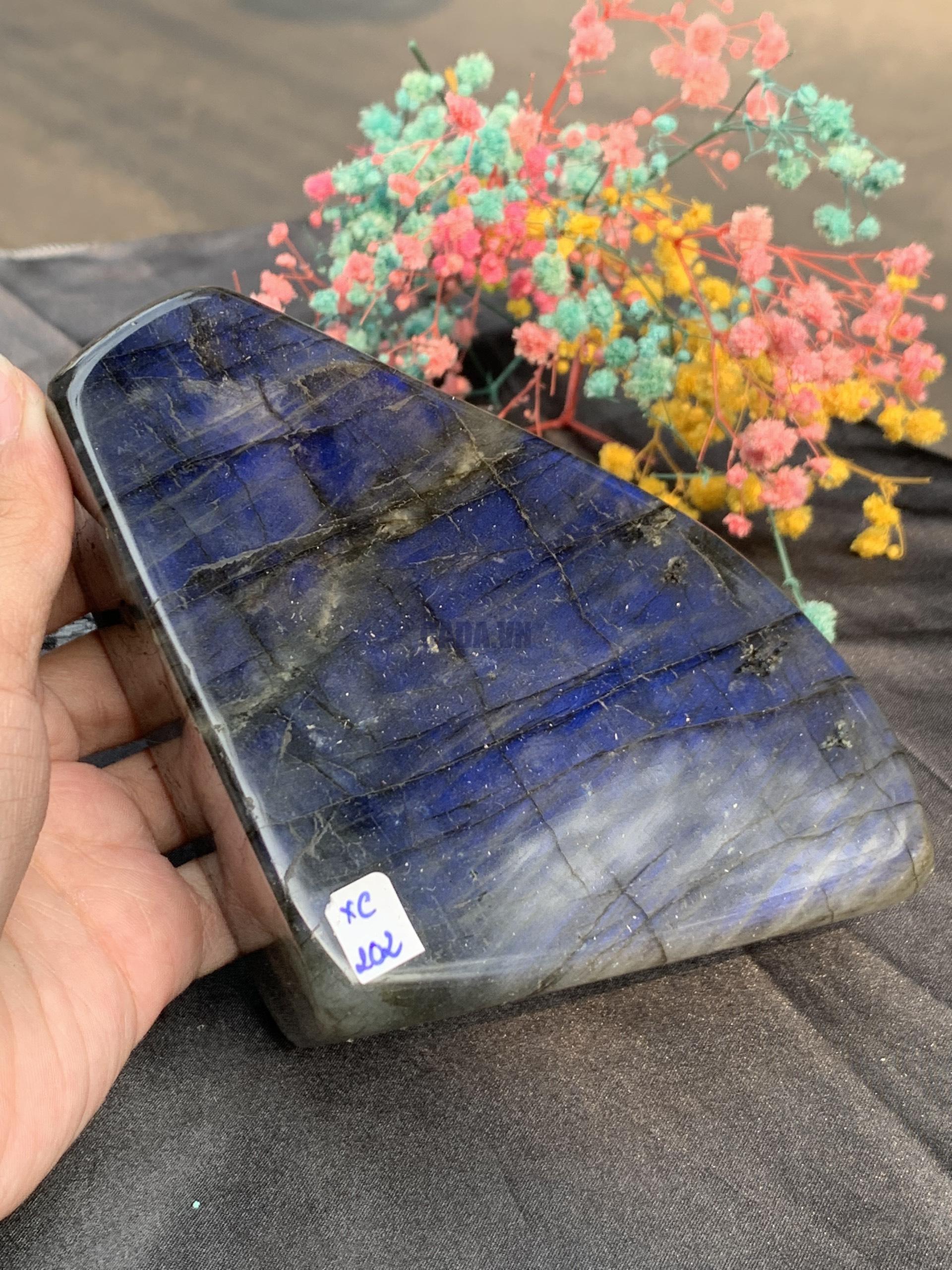 ĐÁ XÀ CỪ – HẮC NGUYỆT QUANG – Labradorite (XC202) – KL: 0,834KG