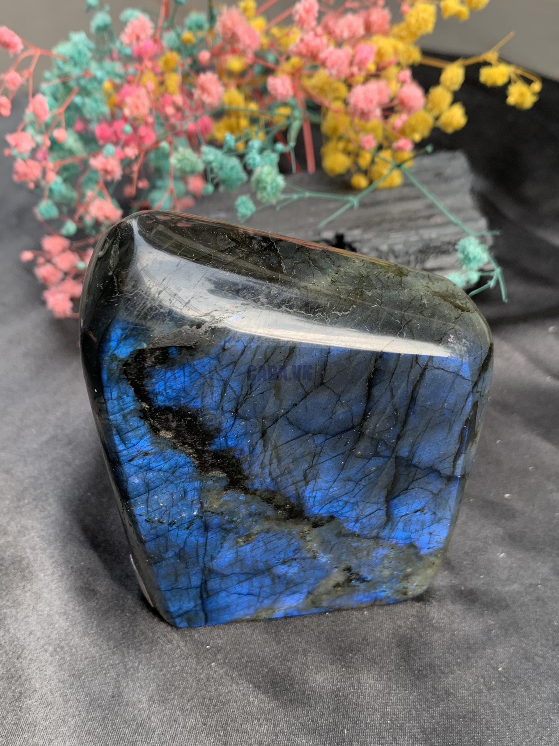 ĐÁ XÀ CỪ – HẮC NGUYỆT QUANG – Labradorite (XC204) – KL: 0,55KG