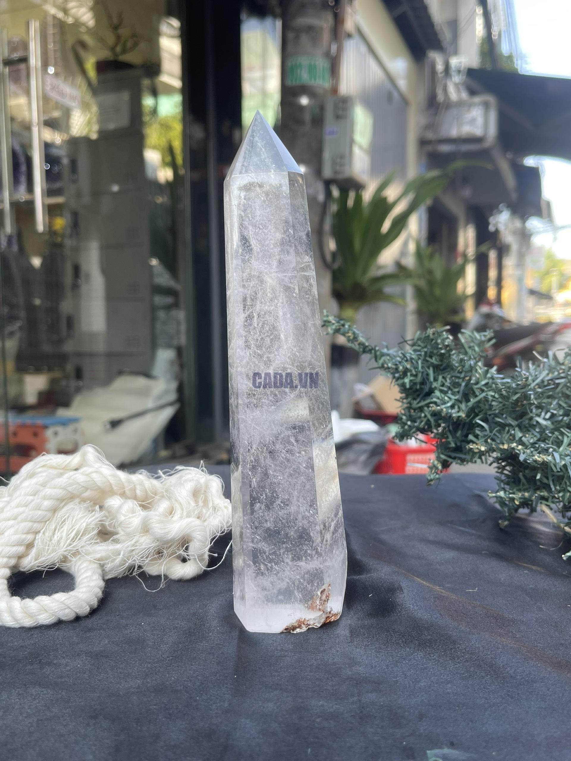 Trụ Thạch Anh Trắng trong – Clear Quartz Point, KL: 0,592KG (TTT211)