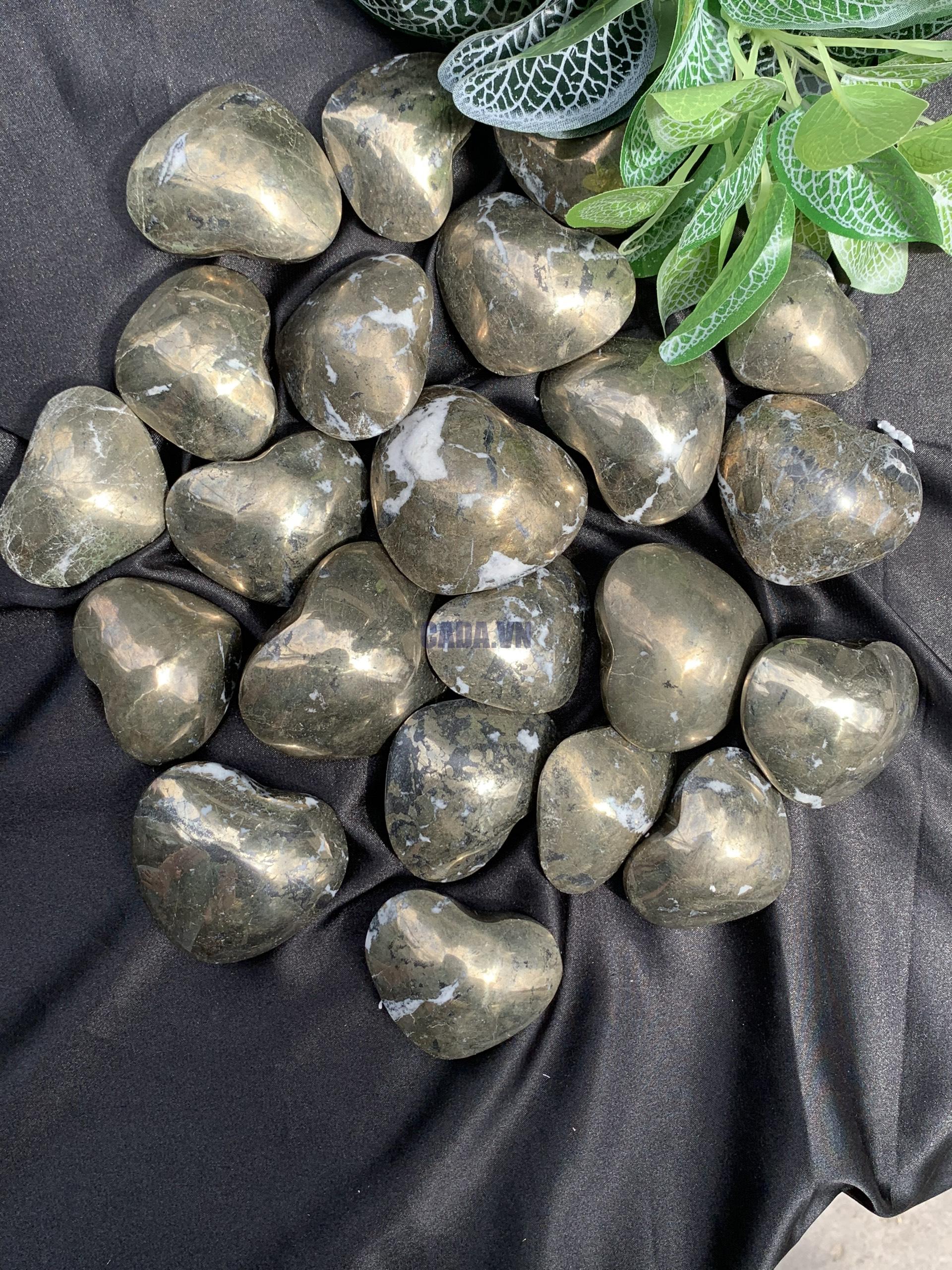 Trái tim đá vàng găm - Pyrite Heart | Đá trang trí, sưu tầm, healing | CADA DECOR