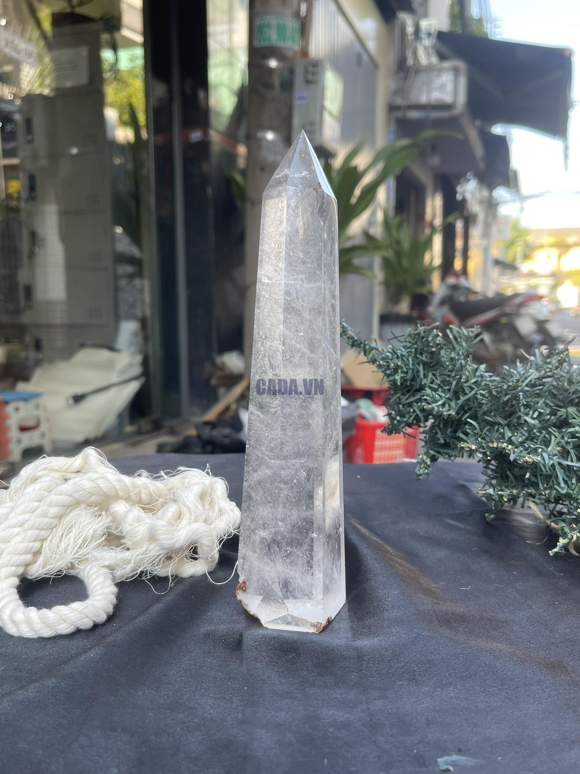 Trụ Thạch Anh Trắng trong – Clear Quartz Point, KL: 0,592KG (TTT211)