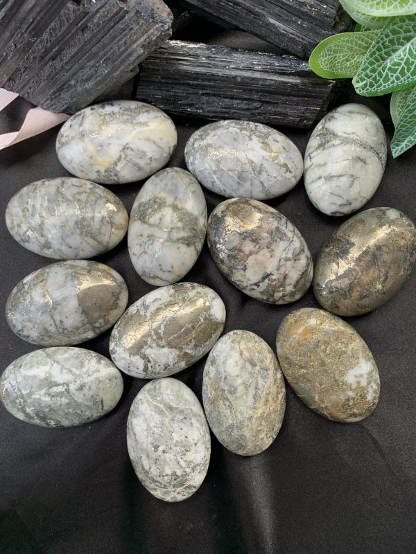 Palm đá vàng găm - Pyrite Palm | Đá trang trí, sưu tầm, healing | CADA DECOR