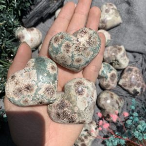 Russian Flower Agate Heart | Đá trang trí, sưu tầm, healing | CADA DECOR