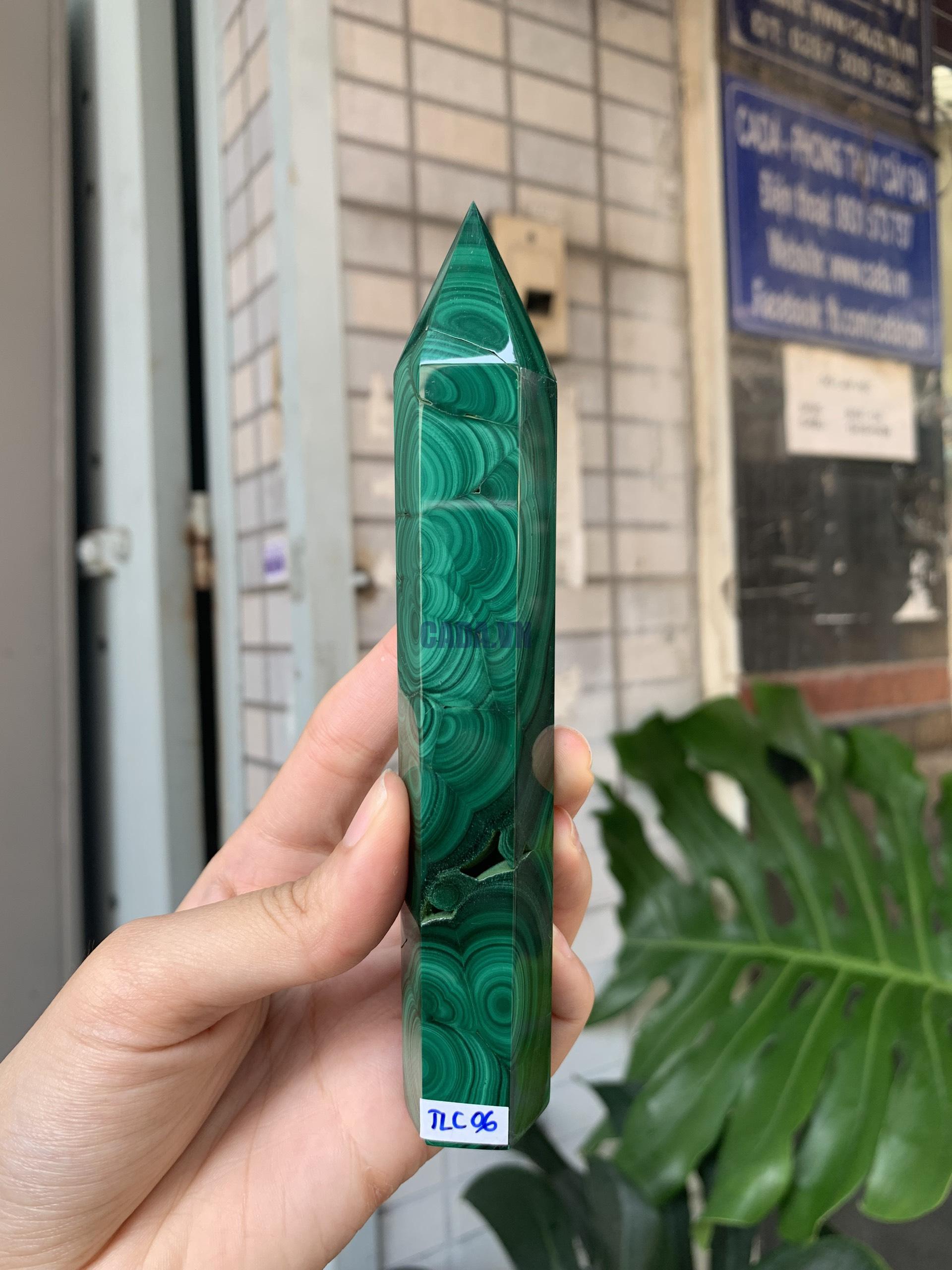 Trụ đá Lông Công - Malachite Point (TLC06) | CADA DECOR