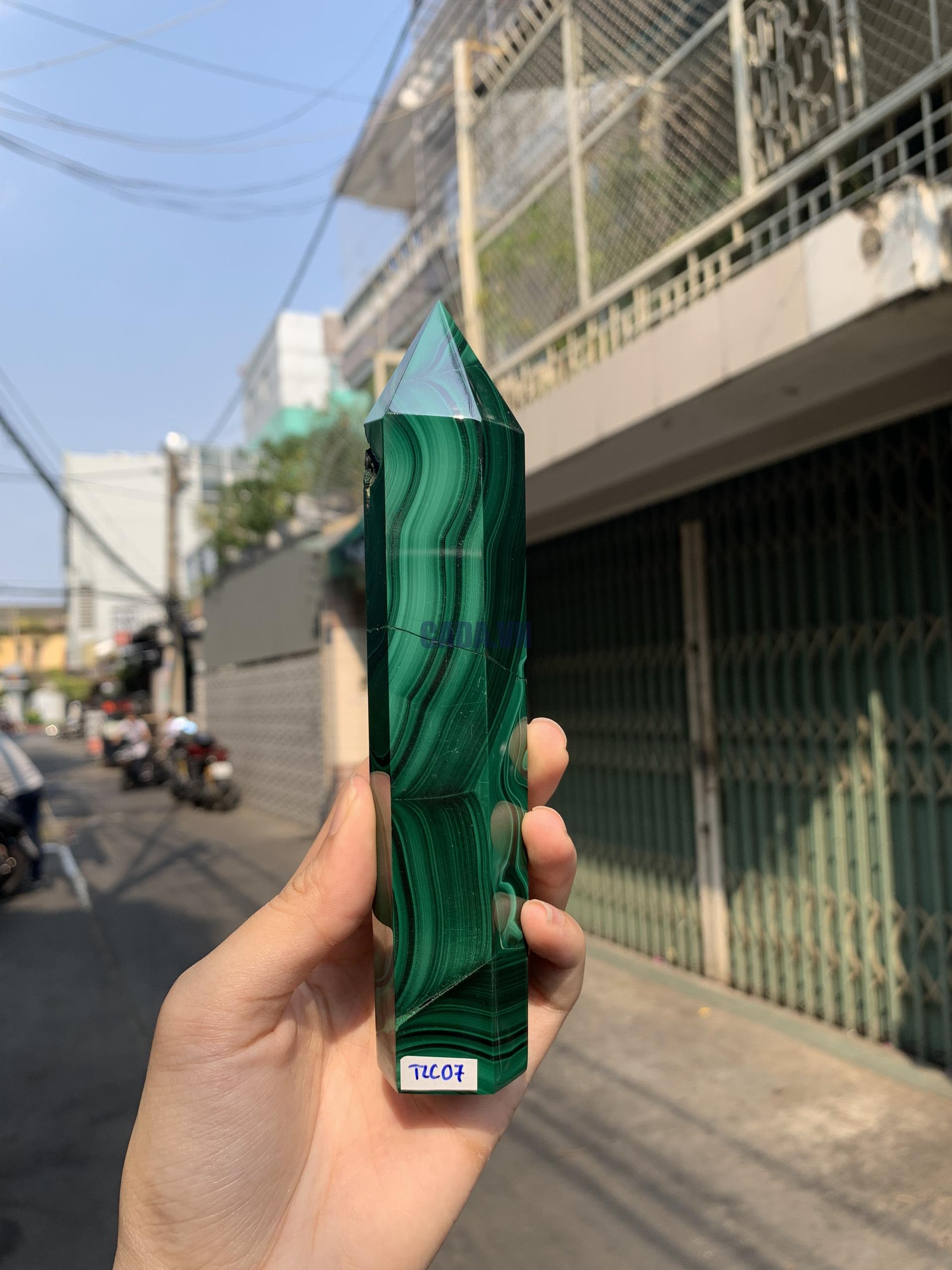 Trụ đá Lông Công - Malachite Point (TLC07) | CADA DECOR