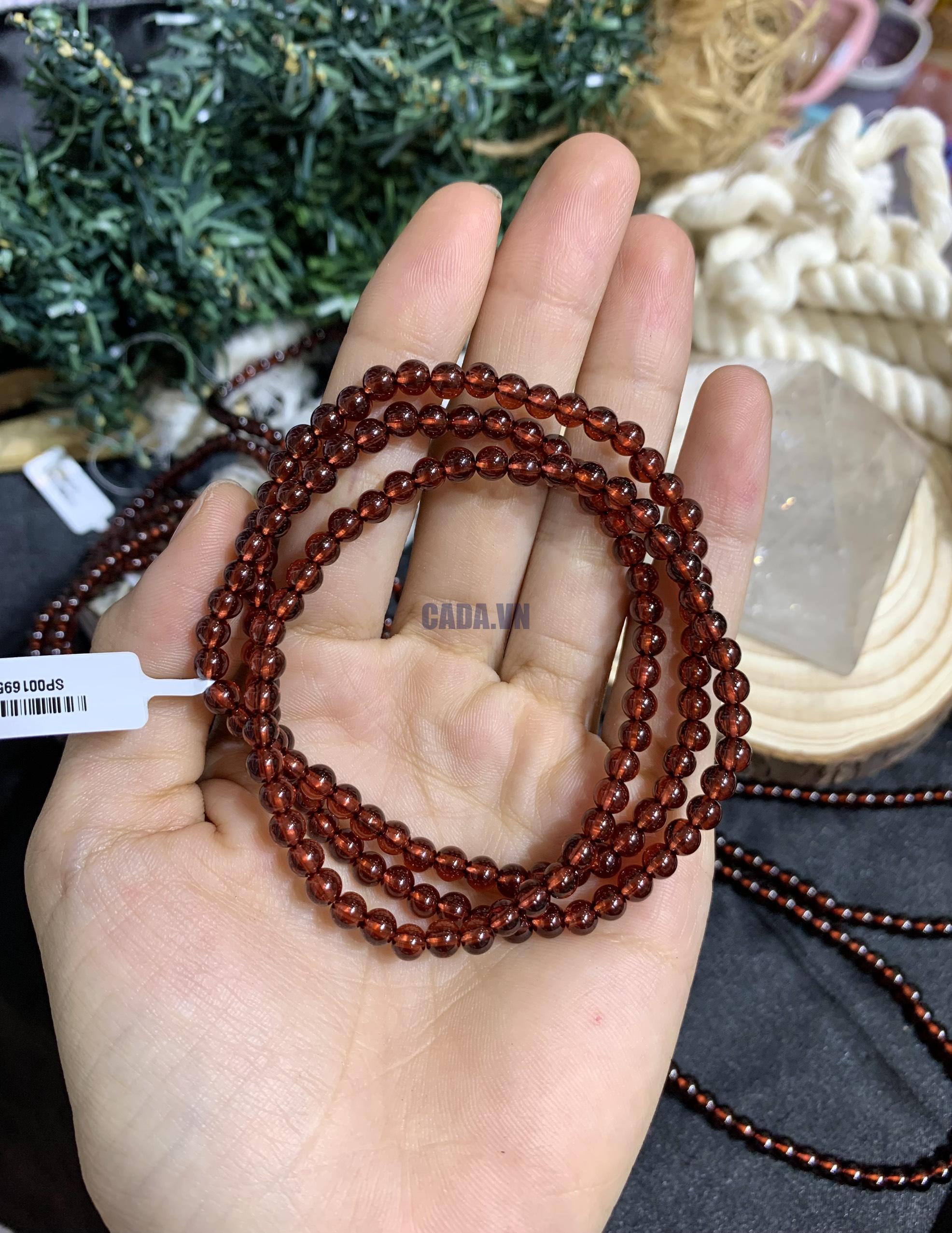 Vòng Garnet 3 quấn | CADA DECOR